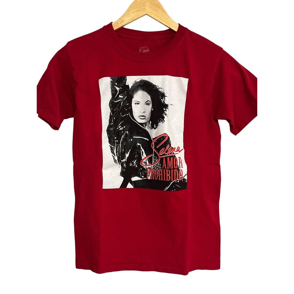 Selena Quintanillan Amor Proibido Cotton Graphic Printed Red T-Shirt Men'sSize S